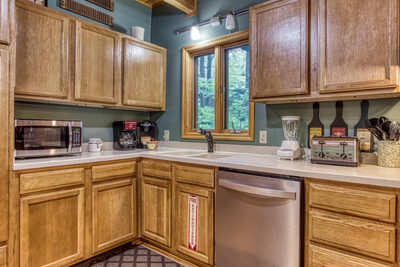 Mountain Lake Lodge, Hot Tub, Theater Room, 1089 Free Tickets Each Paid Day, Dollywood And More セバービル エクステリア 写真
