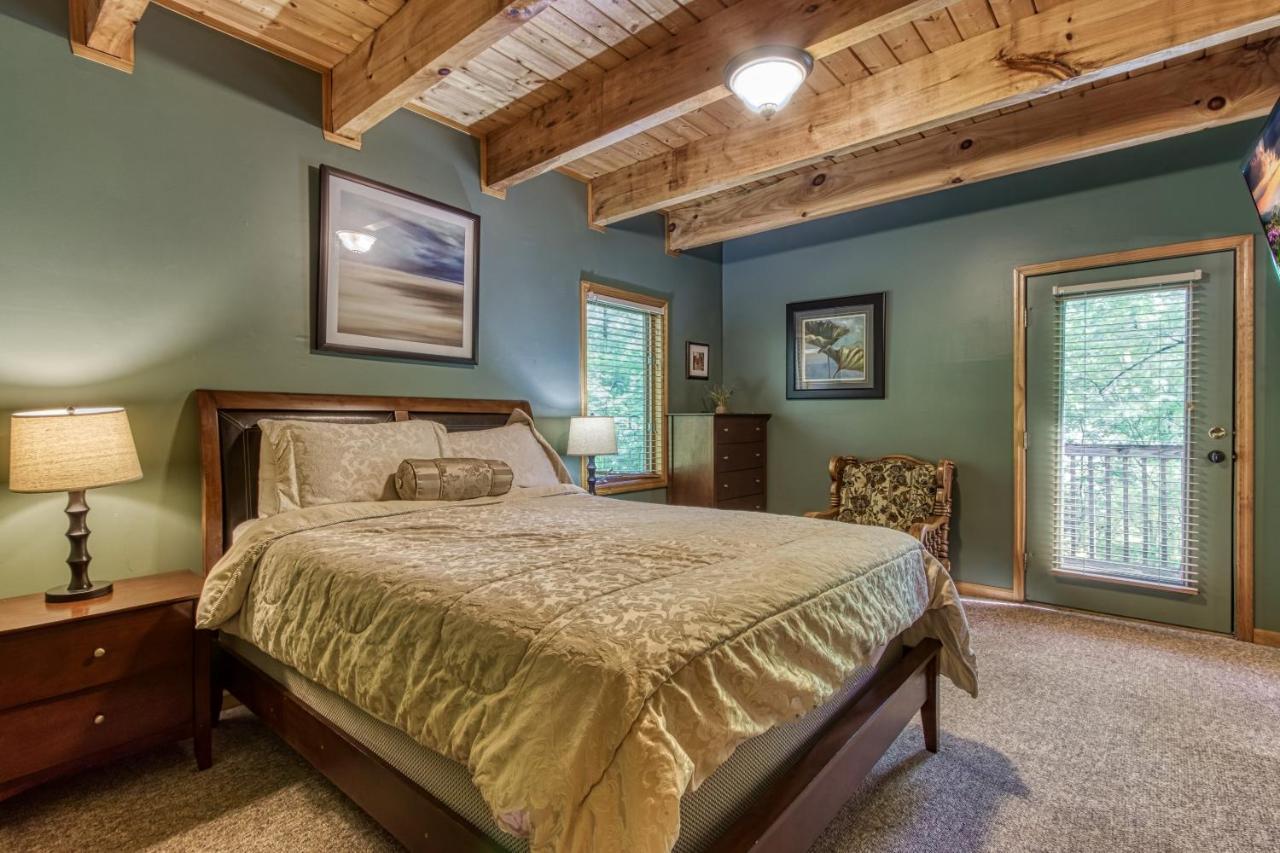Mountain Lake Lodge, Hot Tub, Theater Room, 1089 Free Tickets Each Paid Day, Dollywood And More セバービル エクステリア 写真
